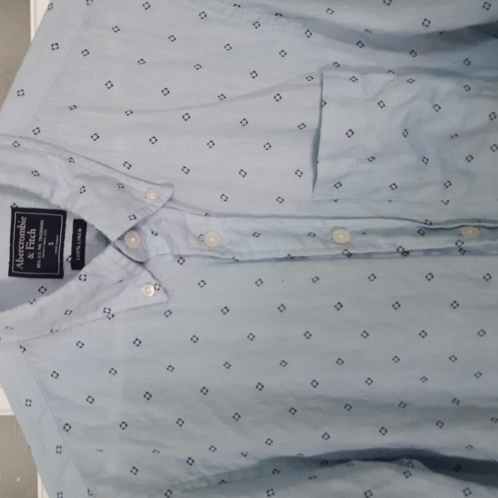 Abercombie & Fitch 100 % Linen Button down Shirt